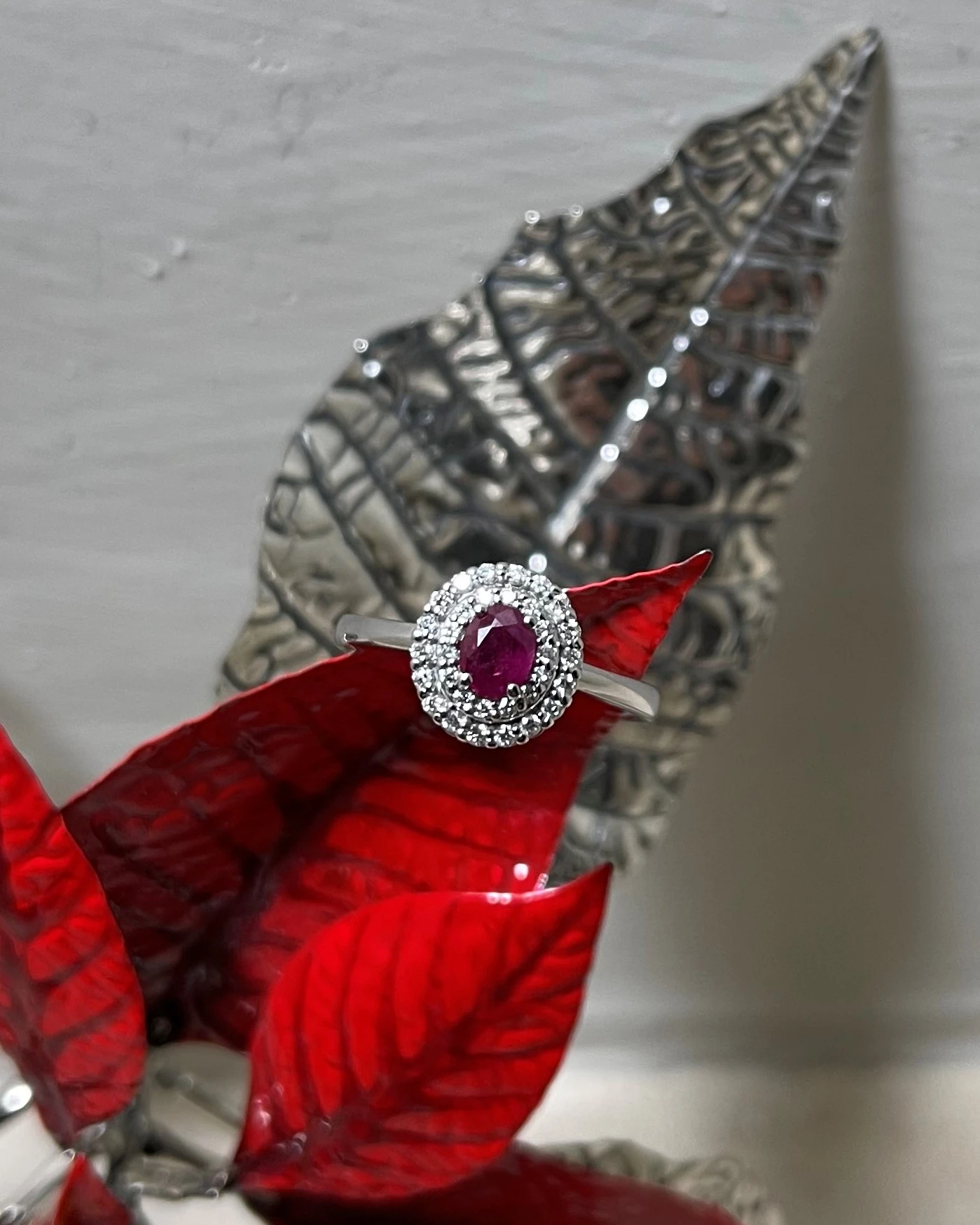 013 Miluna Anello oro con Rubino e brillanti cod: LID3454